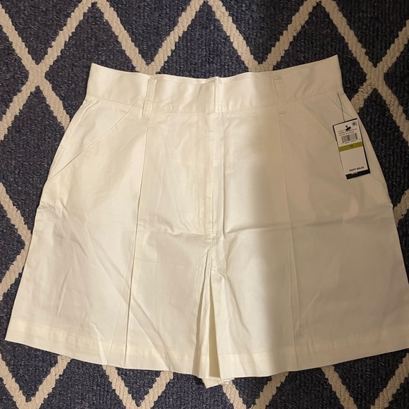 NWT top/short set - Picture 2 of 13